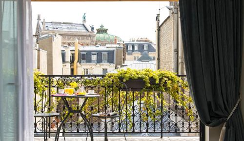 Deluxe Double or Twin Room with Terrace