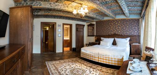 Royal Deluxe Double Room