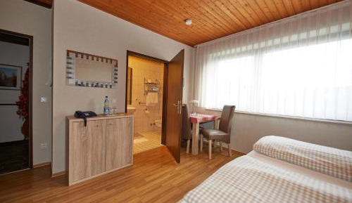 Economy Double or Twin Room