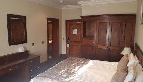 Superior King Room