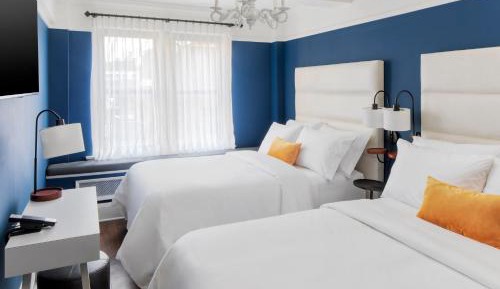 Standard Double Room with Two Double Beds