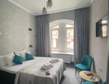 Large Double Room
