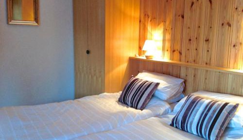 Five-Bedroom Chalet 003