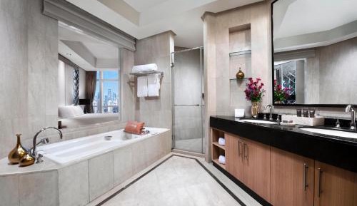 Grand One-Bedroom
