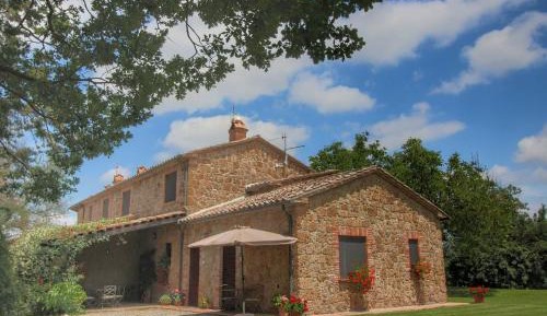 Two-Bedroom Holiday Home