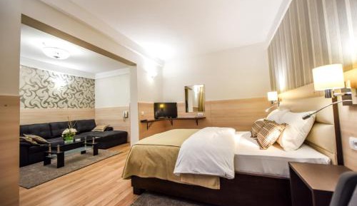 One-Bedroom Suite
