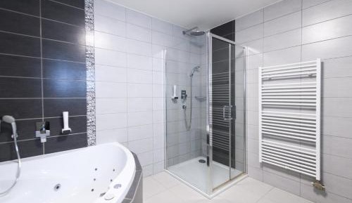 Quadruple Room with Terrace