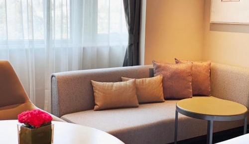 Premium King Room