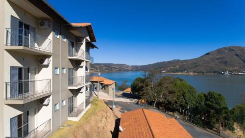 Suite with Lake View
