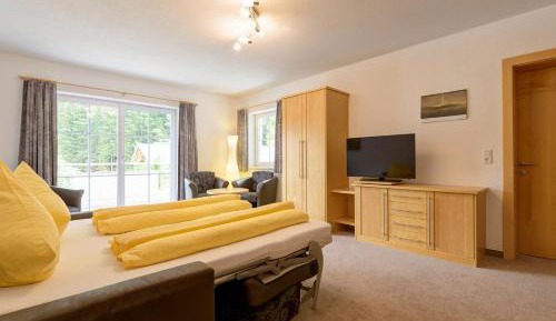 Superior Apartment (4 Adults)
