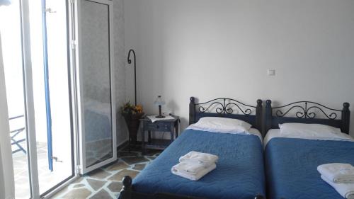 Standard Twin Room with Sea View