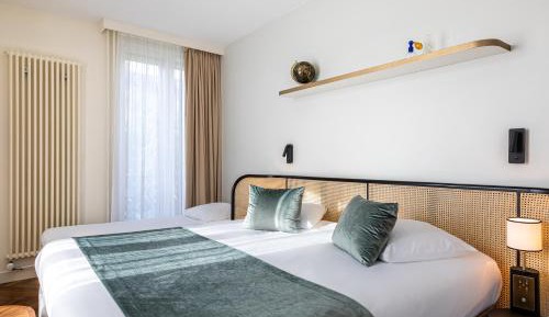 Deluxe Triple Room