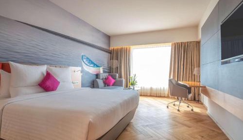 Superior Room - Queen Bed