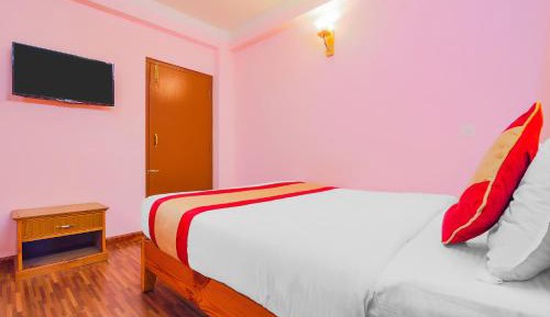 Double Room with Private Bathroom