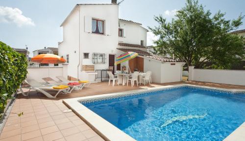 Villa with Private Pool