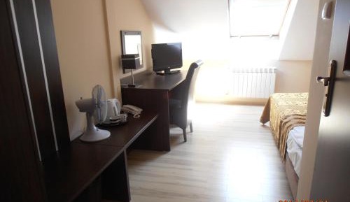 Small Twin Room