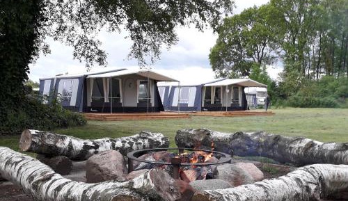 Luxury tent 4 adults