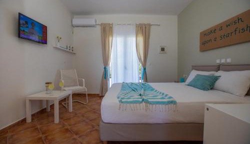 Superior Triple Room with Sea View