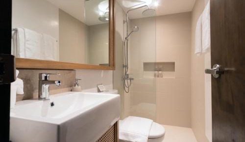Garden Cottage with Free Roundtrip Lio Airport Transfers