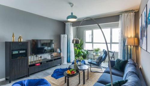 Apartment with Balcony