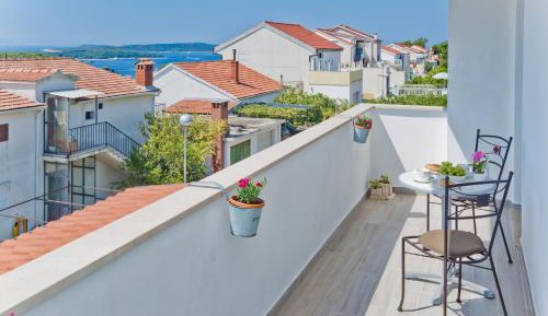 Studio with Sea View