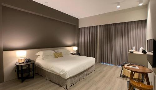 Large Double Room