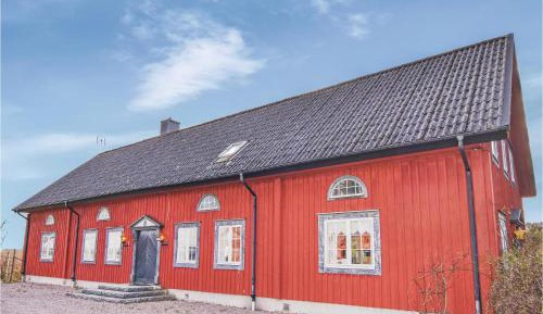 Five-Bedroom Holiday Home