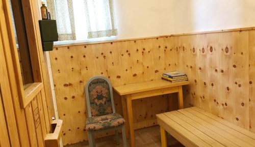 Two-Bedroom Apartment with Terrace 4-6 People