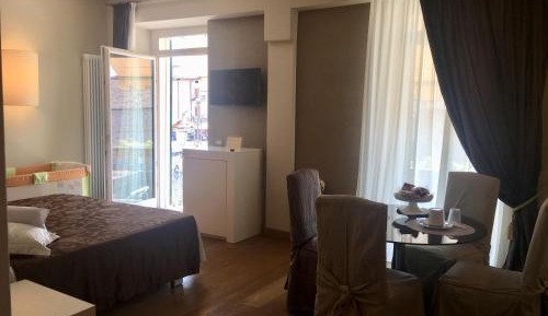 Deluxe Junior Suite with Balcony and Lake View