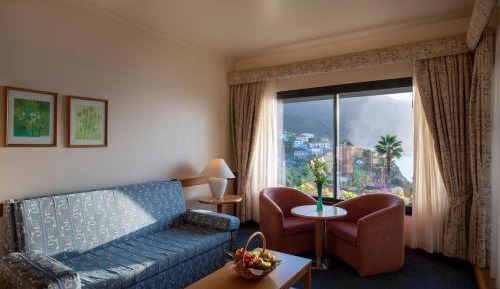 Suite with Sea View