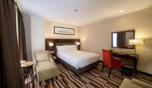 Superior Queen Room