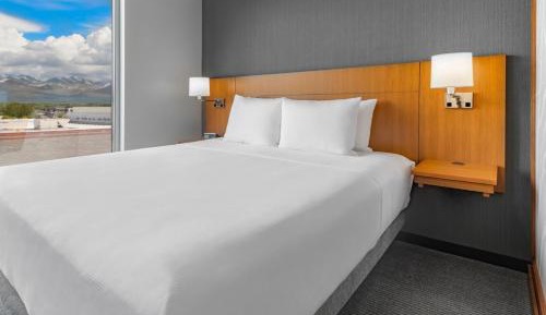 King Room with Sofa Bed - High Floor