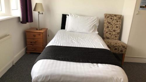Standard Single Room with Shower