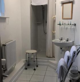 Triple Room with Shower