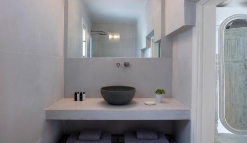 Two Bedroom Villa Sea View (No 4)