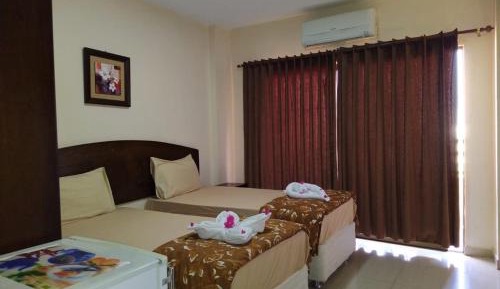 Twin Room with View