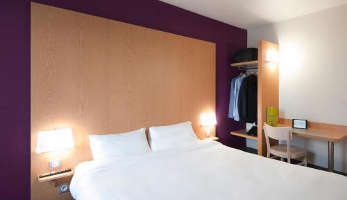 Double Room - Non-Smoking