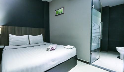 Superior Queen Room