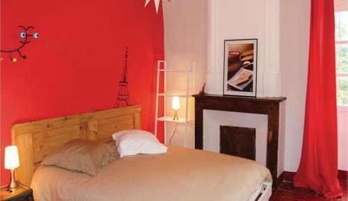 Deluxe Double Room with Shower
