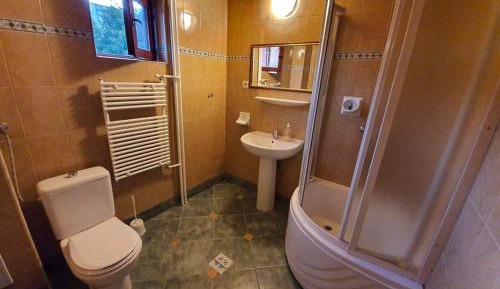 4-Bed Mixed Dormitory Room