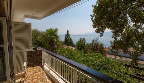 Four-Bedroom Holiday Home
