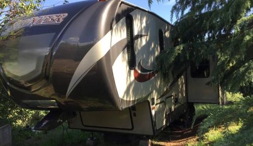 Camper/RV with Park View