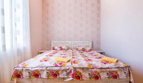 Standard Twin Room with Garden View