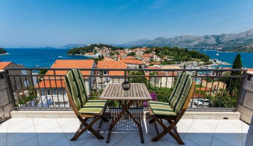 Superior One-Bedroom Apartment with Balcony and Sea VIew