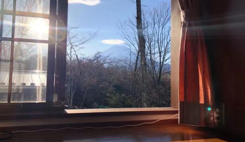 Twin Room with View