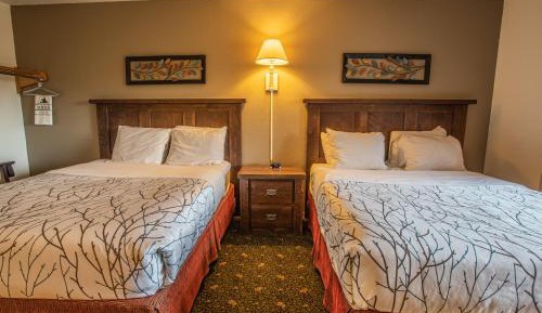 Queen Room with Two Queen Beds