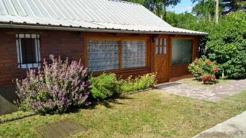 Cottage with Garden View