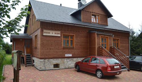 Studio (2 Adults)