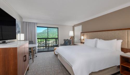King Room with Resort View