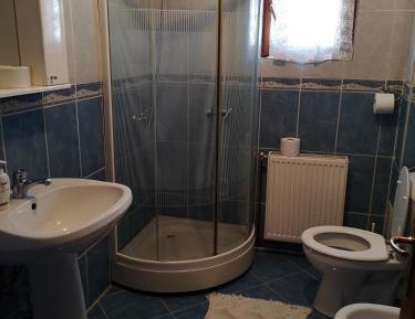 Standard Double Room with Shared Bathroom